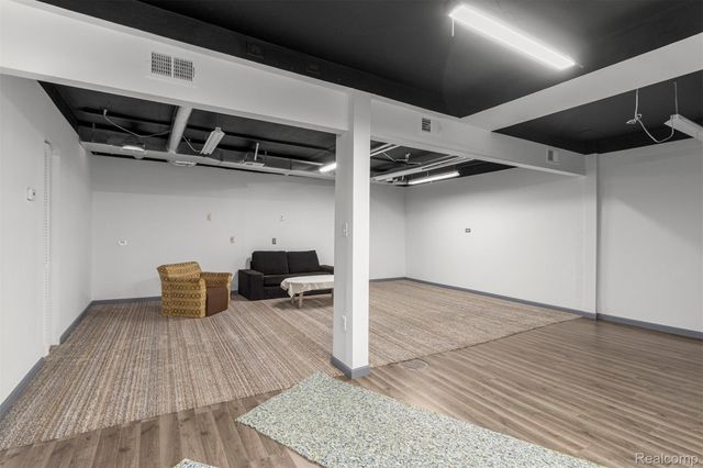 12001 Saint Aubin Street, Hamtramck, MI 48212