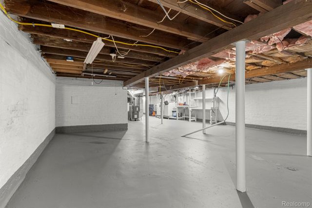 12001 Saint Aubin Street, Hamtramck, MI 48212