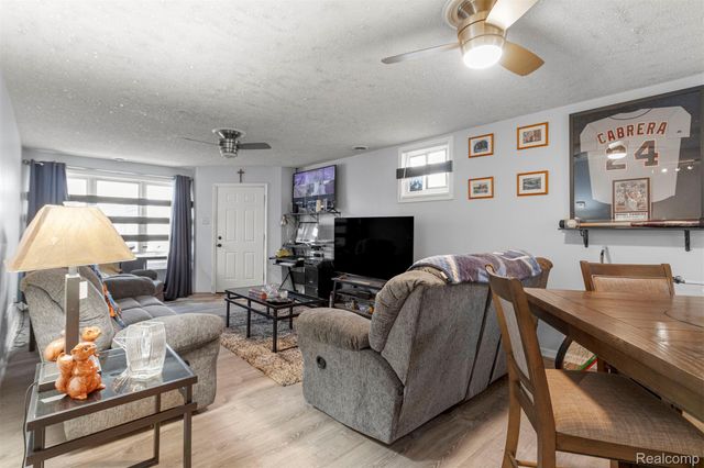 12001 Saint Aubin Street, Hamtramck, MI 48212