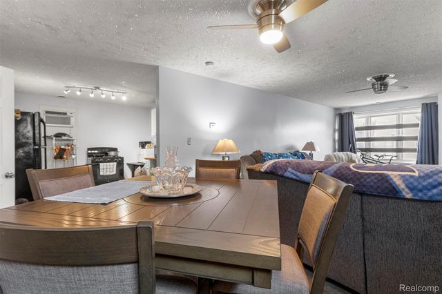 12001 Saint Aubin Street, Hamtramck, MI 48212