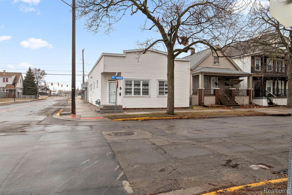 12001 Saint Aubin Street, Hamtramck, MI 48212