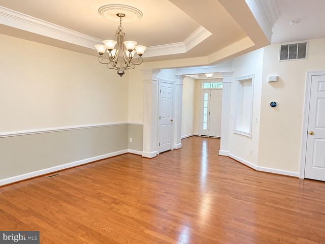 47636 MID SURREY SQ, Sterling, VA 20165