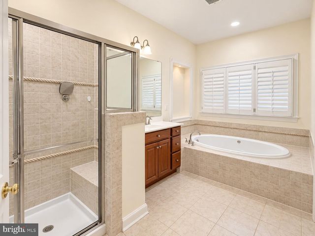 47636 MID SURREY SQ, Sterling, VA 20165