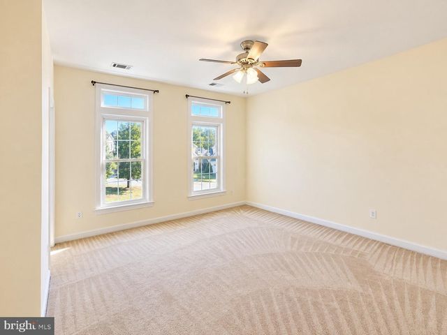 47636 MID SURREY SQ, Sterling, VA 20165