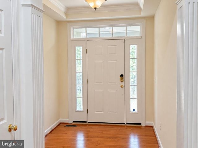 47636 MID SURREY SQ, Sterling, VA 20165