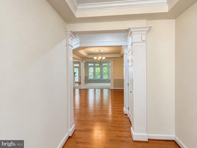 47636 MID SURREY SQ, Sterling, VA 20165