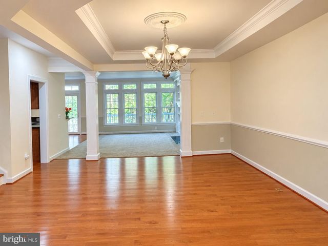 47636 MID SURREY SQ, Sterling, VA 20165