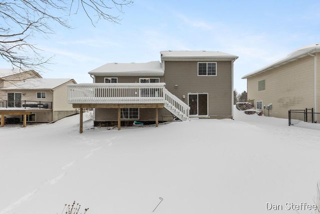 3195 Nature View Drive SE, Grand Rapids, MI 49512