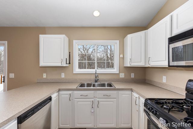 3195 Nature View Drive SE, Grand Rapids, MI 49512