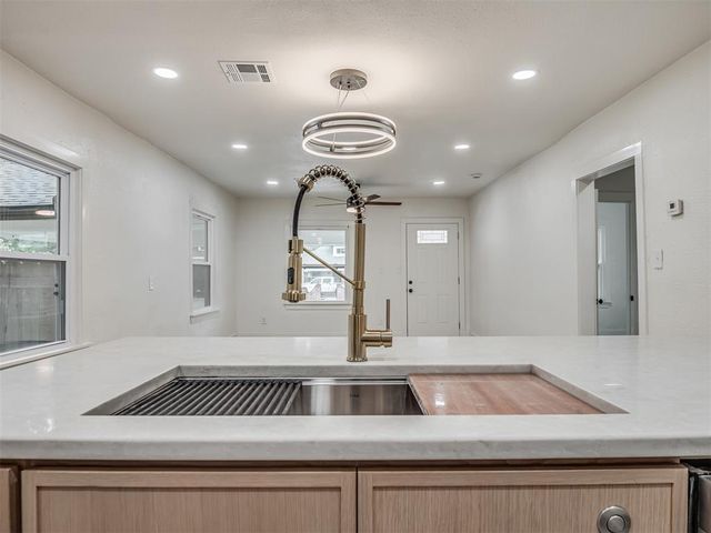 1625 NW 2nd Street, Oklahoma City, OK 73106