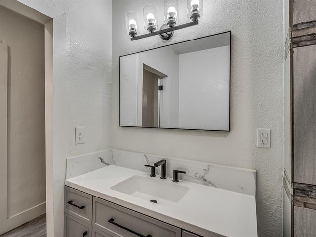1625 NW 2nd Street, Oklahoma City, OK 73106