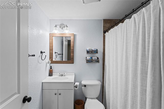 10173 Angeles Road, Peyton, CO 80831