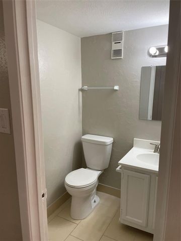 2343 Briarwest Boulevard 2343, Houston, TX 77077