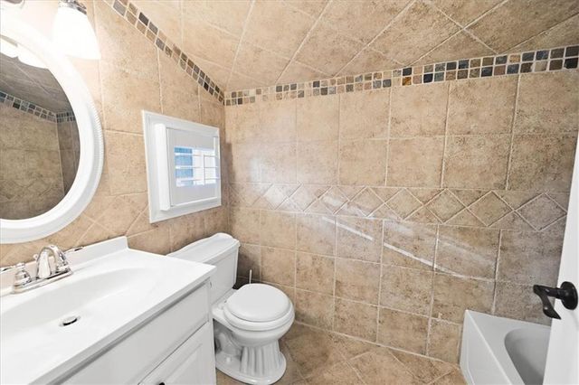 1805 Stephens Court, Monroe, GA 30656