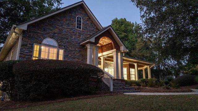1805 Stephens Court, Monroe, GA 30656