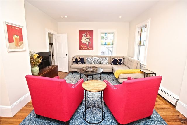 700 Thames Street, Newport, RI 02840