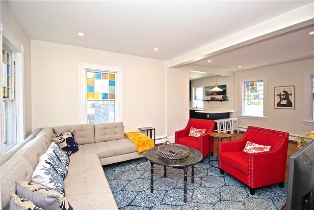 700 Thames Street, Newport, RI 02840