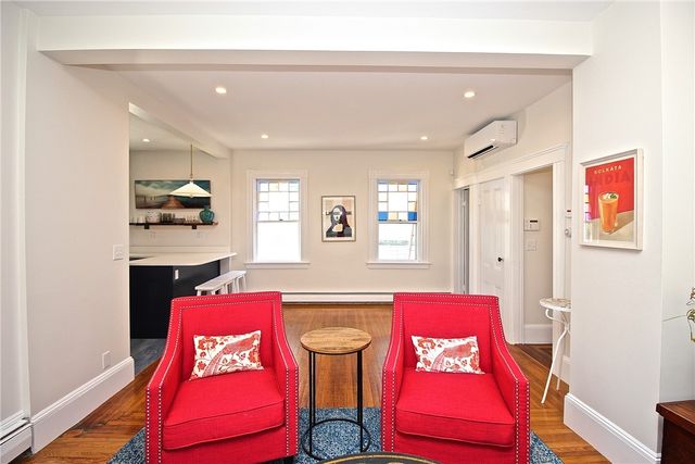700 Thames Street, Newport, RI 02840