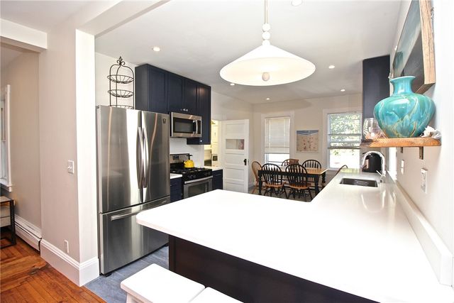 700 Thames Street, Newport, RI 02840