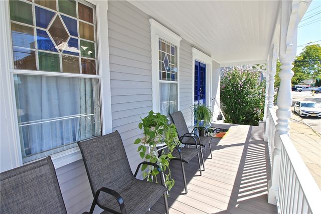 700 Thames Street, Newport, RI 02840