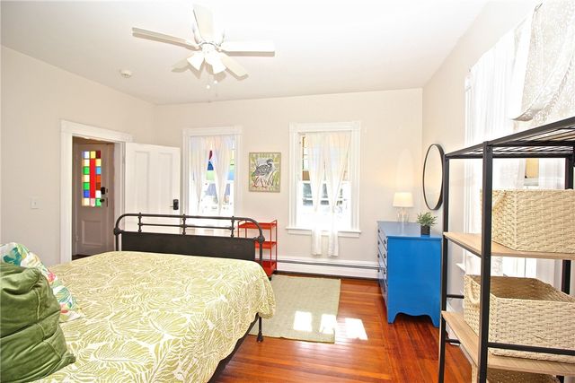 700 Thames Street, Newport, RI 02840