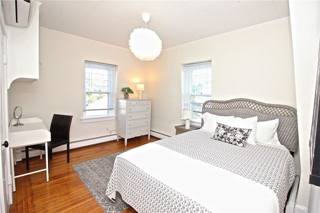 700 Thames Street, Newport, RI 02840