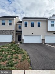 57 PAINTERS WAY, Pottstown, PA 19465