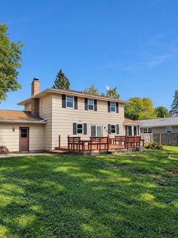 736 GREEN VALLEY AVENUE, Allouez, WI 54301
