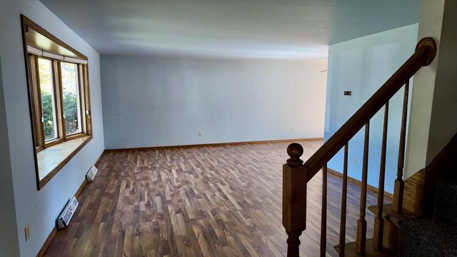 736 GREEN VALLEY AVENUE, Allouez, WI 54301