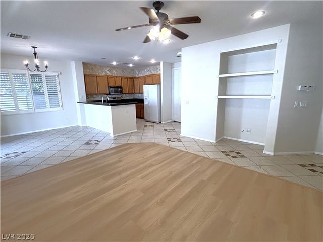 201 THURSTON Street, Henderson, NV 89074