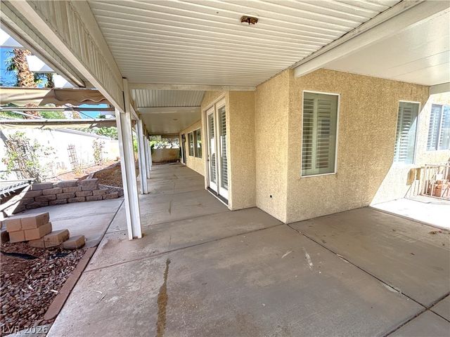 201 THURSTON Street, Henderson, NV 89074
