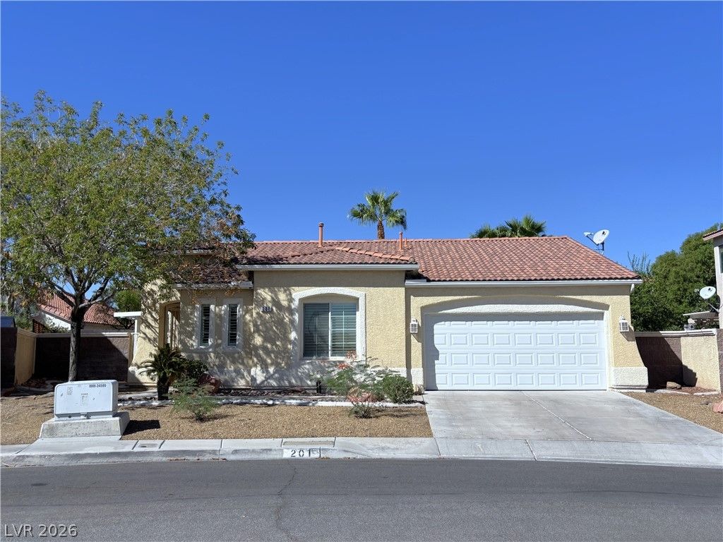 201 THURSTON Street, Henderson, NV 89074