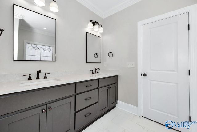 111 Green Lite Way, Huntsville, AL 35811
