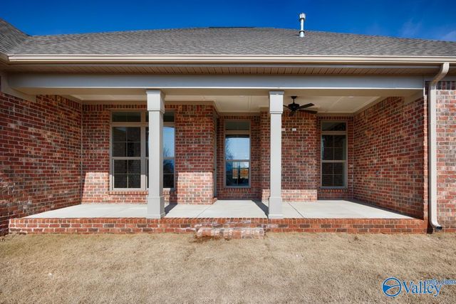 111 Green Lite Way, Huntsville, AL 35811