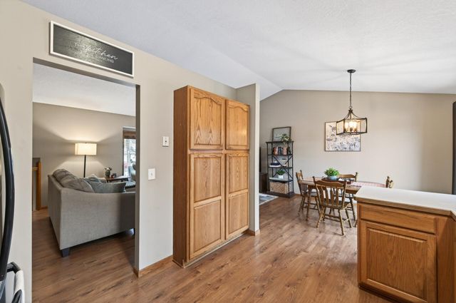 10633 Sumter Avenue N, Brooklyn Park, MN 55445