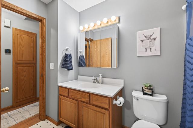 10633 Sumter Avenue N, Brooklyn Park, MN 55445