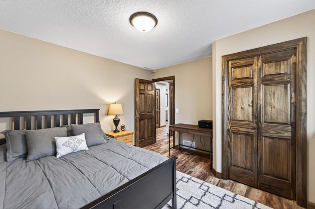 10633 Sumter Avenue N, Brooklyn Park, MN 55445