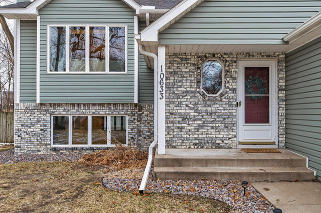 10633 Sumter Avenue N, Brooklyn Park, MN 55445