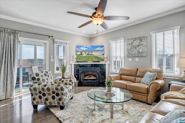 2302 Lake Retreat RD, Huddleston, VA 24104