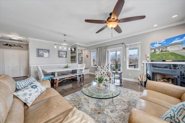 2302 Lake Retreat RD, Huddleston, VA 24104