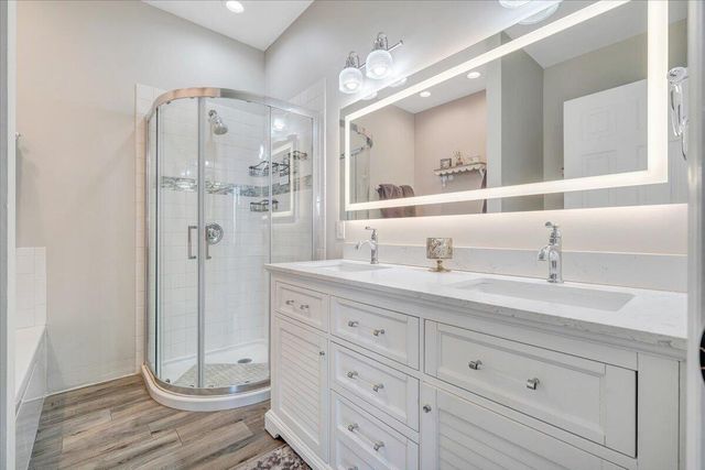 2302 Lake Retreat RD, Huddleston, VA 24104