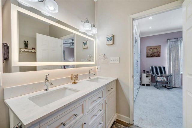 2302 Lake Retreat RD, Huddleston, VA 24104