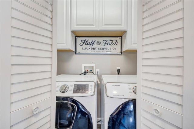 2302 Lake Retreat RD, Huddleston, VA 24104