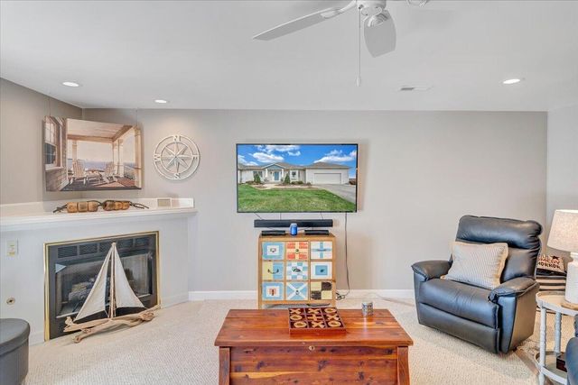 2302 Lake Retreat RD, Huddleston, VA 24104