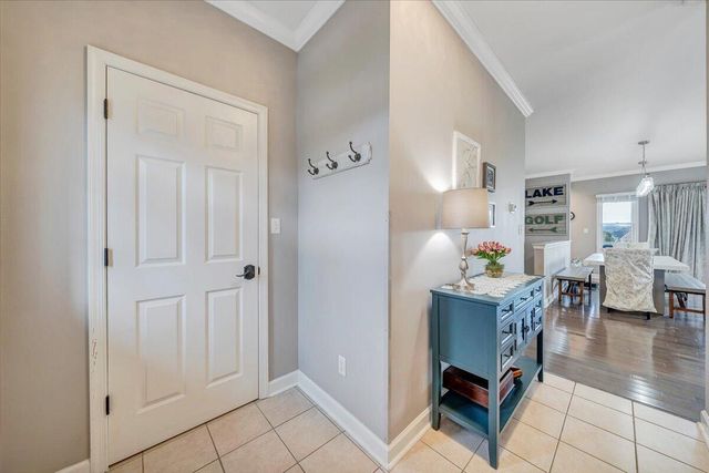 2302 Lake Retreat RD, Huddleston, VA 24104