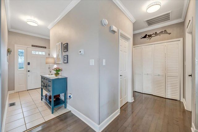 2302 Lake Retreat RD, Huddleston, VA 24104