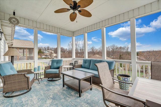 2302 Lake Retreat RD, Huddleston, VA 24104