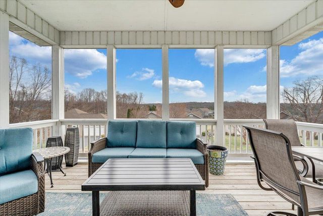 2302 Lake Retreat RD, Huddleston, VA 24104