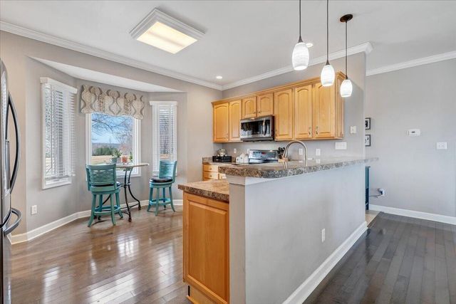 2302 Lake Retreat RD, Huddleston, VA 24104