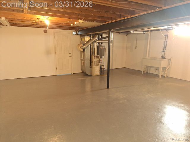 14094 Couwlier Avenue, Warren, MI 48089